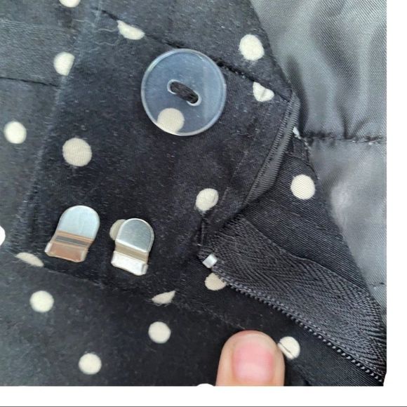 Van Heusen ankle length black polka dot pants VGUC - Picture 4 of 8